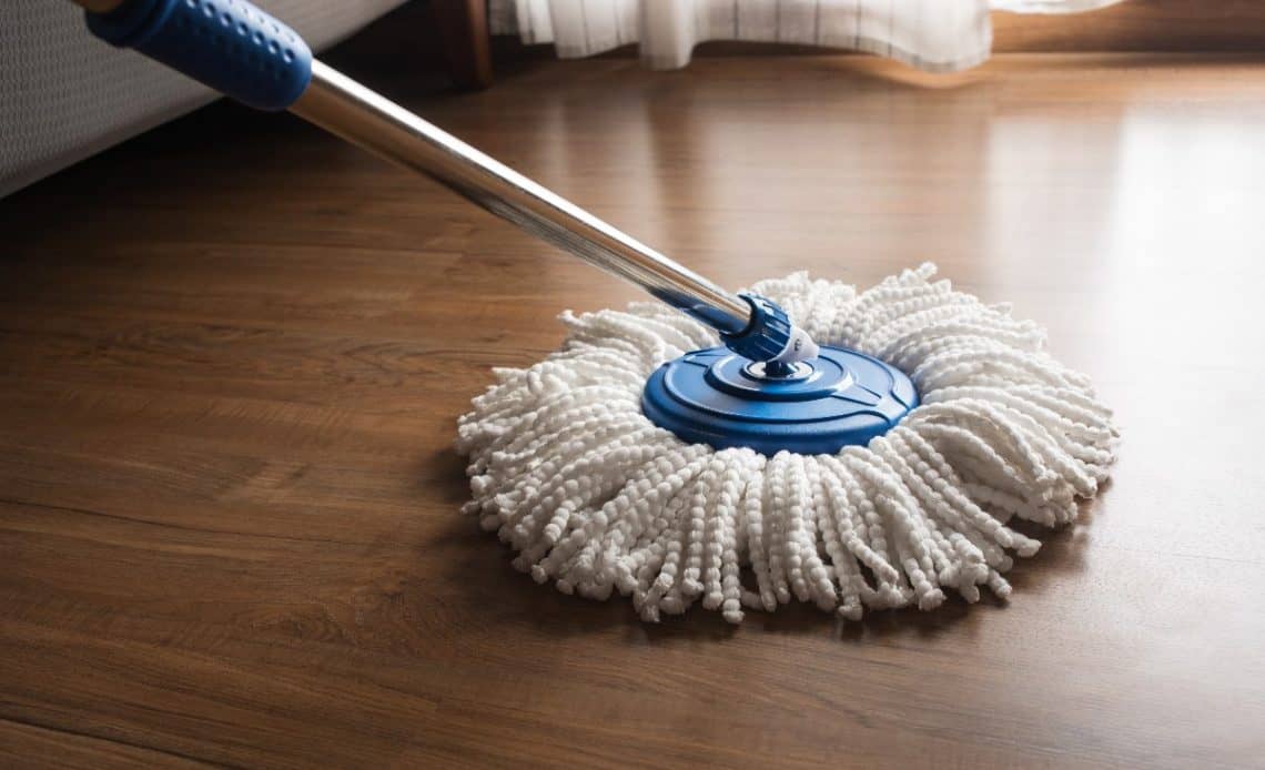 Domowy sposób na mycie podłogi