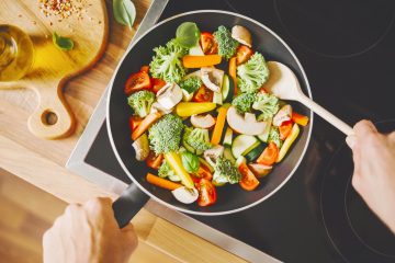 How do you use vegetables in a skillet? Two ways!