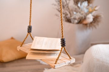 DIY: Shelf on a string - how to make it?