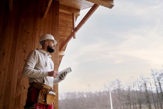 Choosing the Right Contractor for Your Custom Pole Barn Project